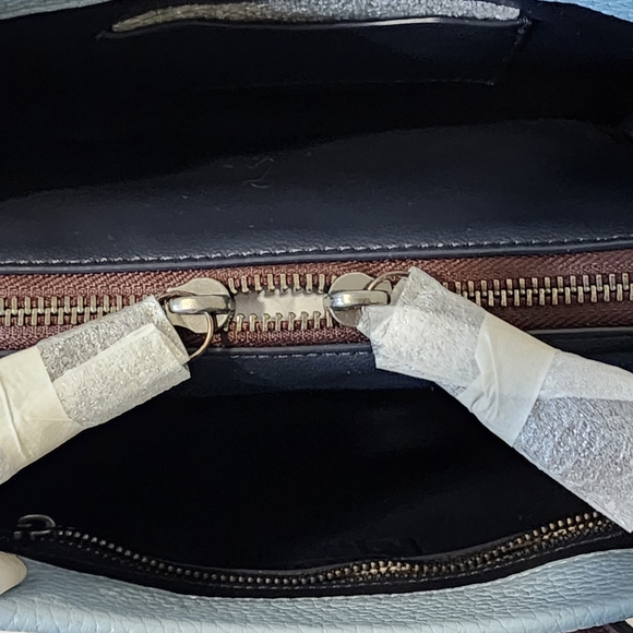 Coach NWT Cashin 22 - Picture 15 of 15